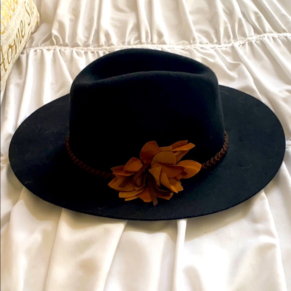 Black hat